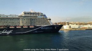 лайнер Mein Schiff 2 заходит в Маскат 22. 02. 2024 Оман