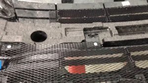 KIA Seltos защита радиатора от повреждений и пробоев. Установка сетки в решётку радиатора, в бампер