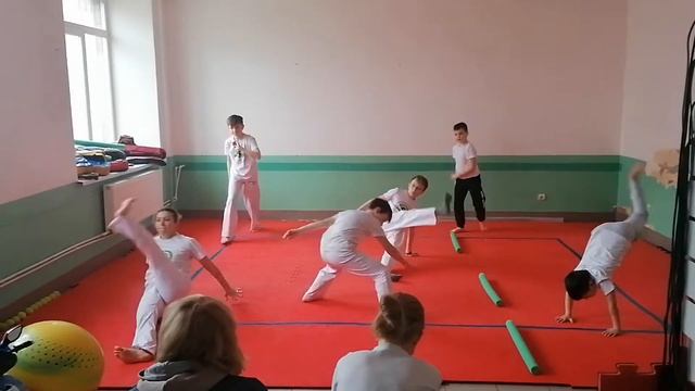 Второй семинар в г. Тула по капоэйра, под руководством Арины Стекачевой (г. Москва) 2 мая 2021 года смотреть онлайн