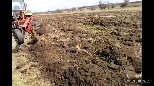 Разделка целины. Дисковая борона Таурус! смотреть онлайн