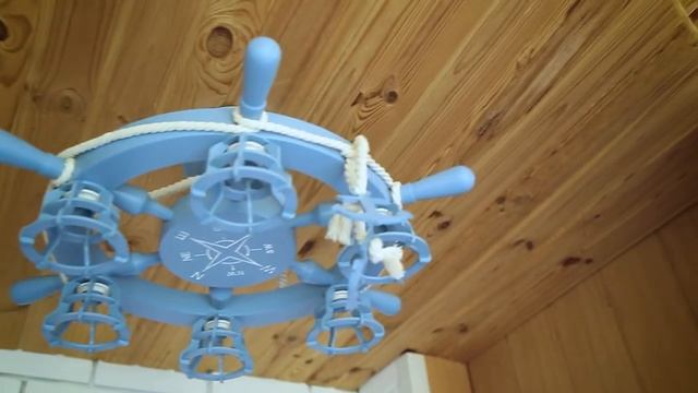Люстра штурвал деревянная голубая с компасом на 6 лампочек смотреть онлайн