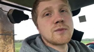 Работа на ферме в Англии: Как выглядит рабочий день водителя трактора.