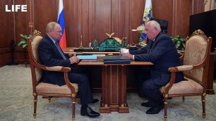 Путин проводит совещание с Чемезовым