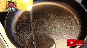 Как правильно жарить грибы: лук добавлять в начале жарки или в конце!