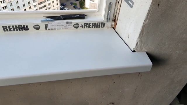 Эркерный подоконники на пластиковые окна в Москве