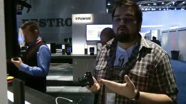 Android фотокамера Polaroid iM1836 смотреть онлайн