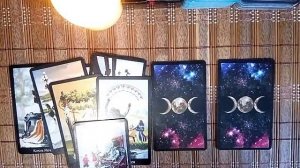 Найду ли я работу в ближайшее время?
Гадание онлайн.