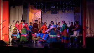 "Отец мой был природный пахарь" презентация песенного сборника.