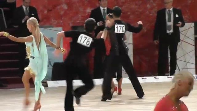 Andrea Silvestri - Váradi Martina - Samba - Latin VB 2014. Ostrava смотреть онлайн