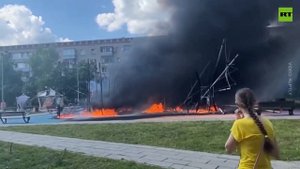 Playing [with] fire | Kids raze playground in Moscow suburbs