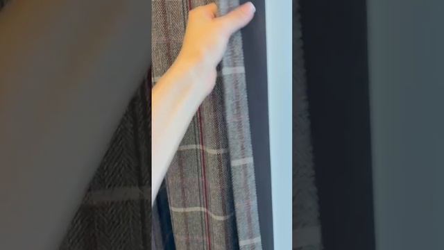 Клетчатые шторы в спальню коттеджа.MOV