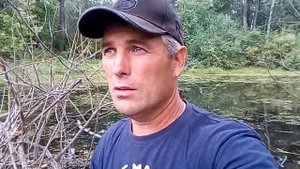 как надо  кормить свиней