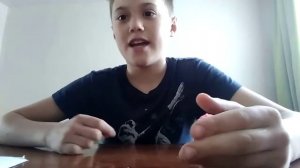 Склеил пальцы супер клеям на спор.