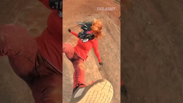 Трэш видео. Trash на аву. Ролики трэша. Ролики трэша. Канал треш.