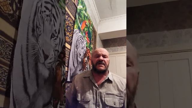 Песня "Маленький роман" Автор и исполнитель Виктор Бабин. смотреть онлайн