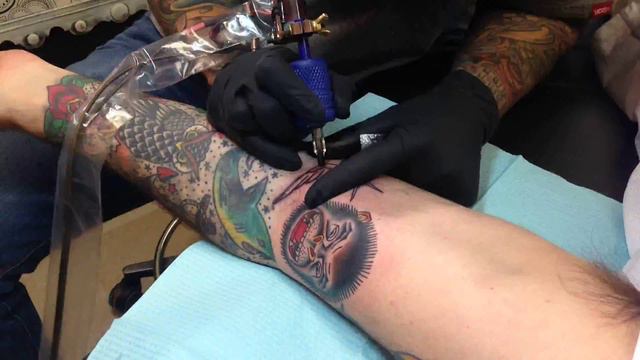 Time lapse sparrow by Geno Somma at Mantra Tattoo 12/10/14 смотреть онлайн