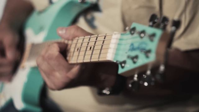 Владимир Холстинин. Арсенал. Рыбка Холст 60.