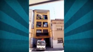 Прикол! Как вынести старый диван из квартиры. Три креативных способа