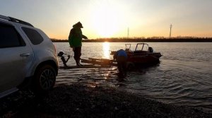 Подъем лодки Windboat 45 DCX на прицеп Водник А7