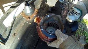 ДТ-75. Прикручиваю печку, явление архангела