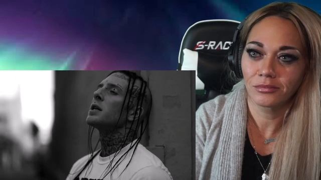 FIRST REACTION Tom MacDonald CASTLES | JUST JEN REACTS TO TOM MACDONALD CASTLES смотреть онлайн