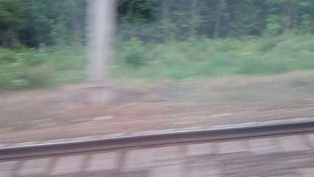 Поезд около 80 км/ч ТЭП70 смотреть онлайн