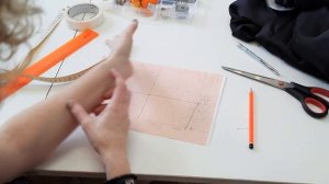 КАК СДЕЛАТЬ МАНЖЕТ С  ВОЗДУШНЫМИ ПЕТЛЯМИ(Выкройка)Наглядный образец мое платье на фото.