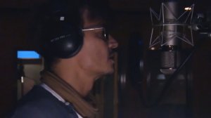 Johnny Depp singing in 'Into the Woods’' 