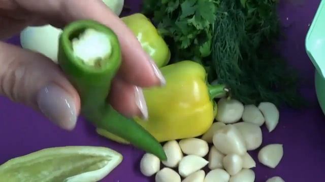 Зеленая аджика вкуснейшая приправа без термообработки