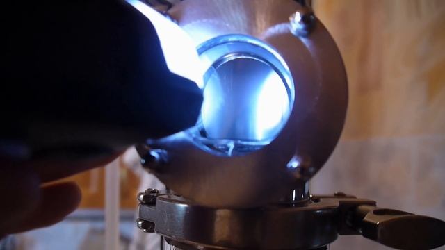 Как улучшить орошение насадки на кожухотрубном дефлегматоре при ректификации.