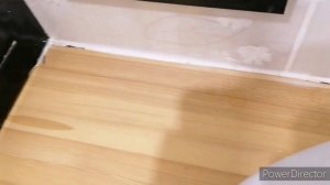 Косяки ремонта. Герметик в уголках ванны и столешницы.