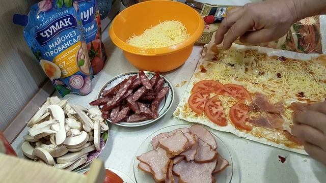 НЕ ОБЫКНОВЕННАЯ, ОЧЕНЬ ПРОСТАЯ,ОЧЕНЬ ВКУСНАЯ ПИЦЦА..... ИТАЛЬЯНЦЫ УЖЕ В ОЧЕРЕДИ! смотреть онлайн