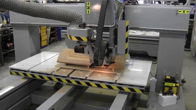 Обработка гнутого фасада на станке с ЧПУ«КАМЕЯ» L4D смотреть онлайн