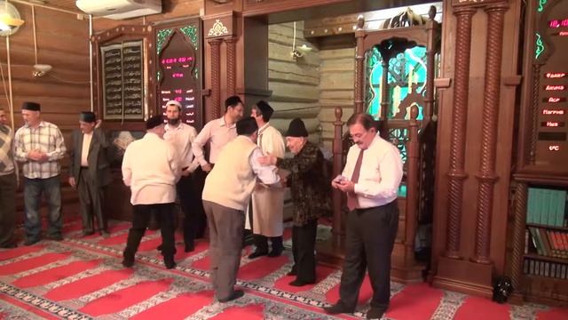 Республика Татарстан, город Казань. Мечеть Казан Нуры 18 10 2019 Жомга. Мусафаха/Рукопожатие смотреть онлайн