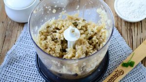 Оладьи из баклажанов и картофеля