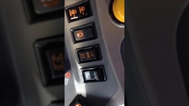 KUBOTA M130X смотреть онлайн