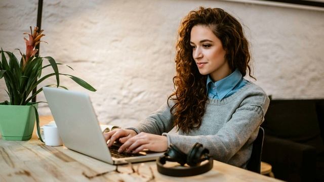 Где искать работу в интернете? Про полезные сайты смотреть онлайн