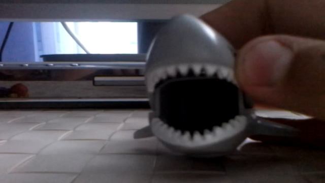 Обзор легко акулы и мини базы черепашек ниндзя смотреть онлайн