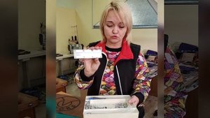 отличие тиснения от лазерной гравировки по коже