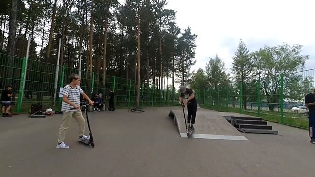 ПРОВЕЛИ СВОЙ КОНТЕСТ?//GAME OF SCOOT В ЛОКАЛЕ//rekscooters смотреть онлайн