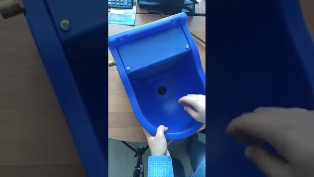 Обзор индивидуальной поилки для КРС на 9,3 л