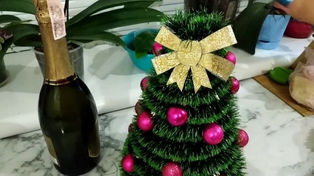 Новогоднее настроение - сделали ёлочку!