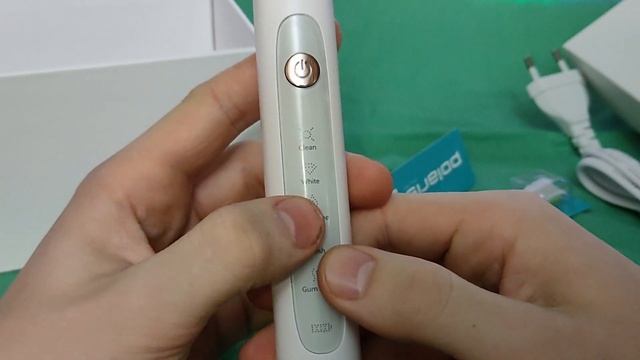 Электрическая зубная щётка POLARIS смотреть онлайн