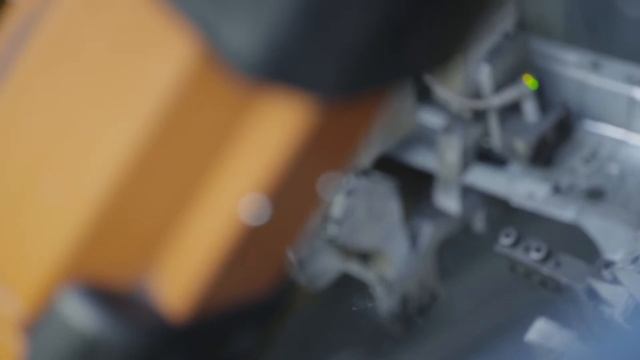 Mercedes-Benz V-Class - Plant Vitoria, part 1 | AutoMotoTV смотреть онлайн