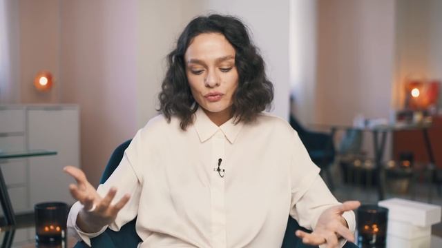 Как Выглядеть Моложе с Помощью Одежды?
