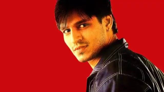 Жена Вивека Обероя прекрасна и является дочерью министра Карнатаки. смотреть онлайн