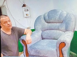 Преображение старого кресла: перетяжка и реставрация