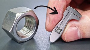 I turn a Nut into a tiny Adjustable Wrench (2160p_25fps_AV1-128kbit_AAC)
