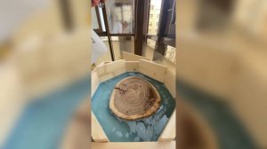 Стол из эпоксидной смолы своими руками | Заливка столешницы