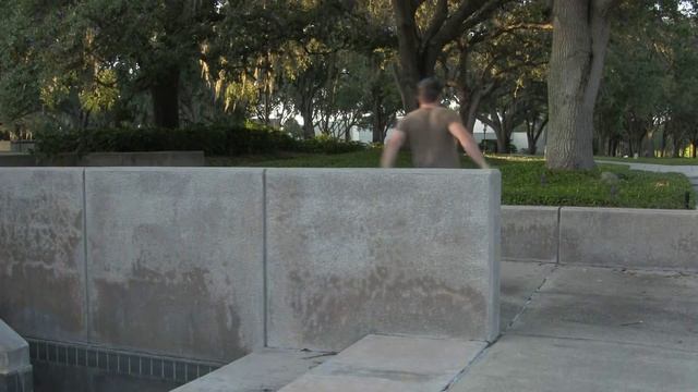 How To Do Parkour: Speed Vault tutorial (Zoic Nation Parkour and Freerunning) смотреть онлайн